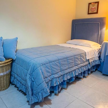 Ferienwohnung Courrier-House Aci Castello Exterior foto