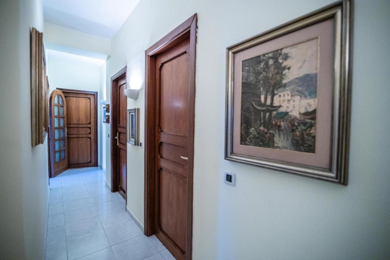 Ferienwohnung Courrier-House Aci Castello Exterior foto